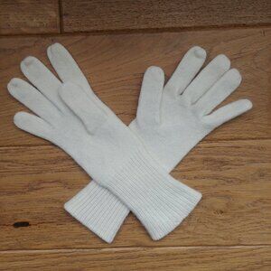 Vintage Aris Women angora wool lambswool cream off white knit gloves